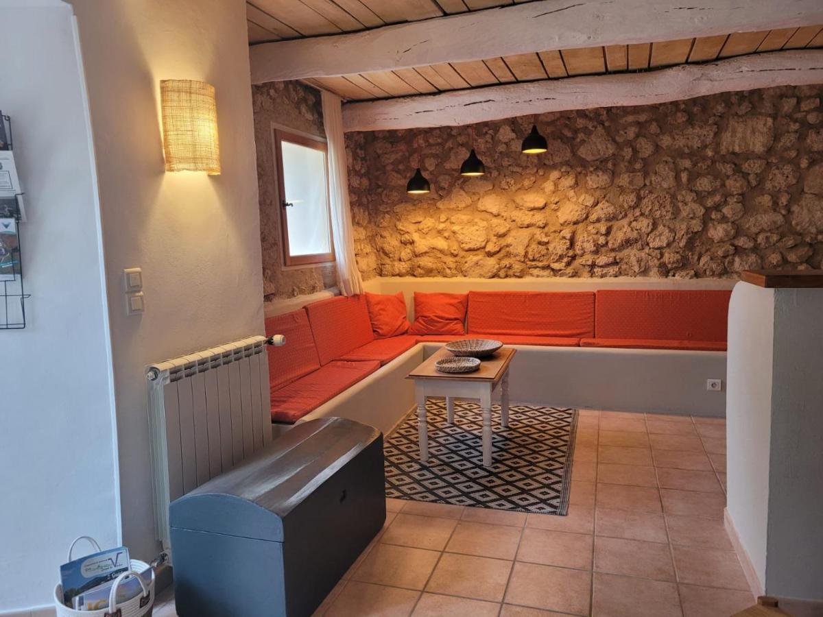 Gite Les Fourches Baudinard Exterior foto